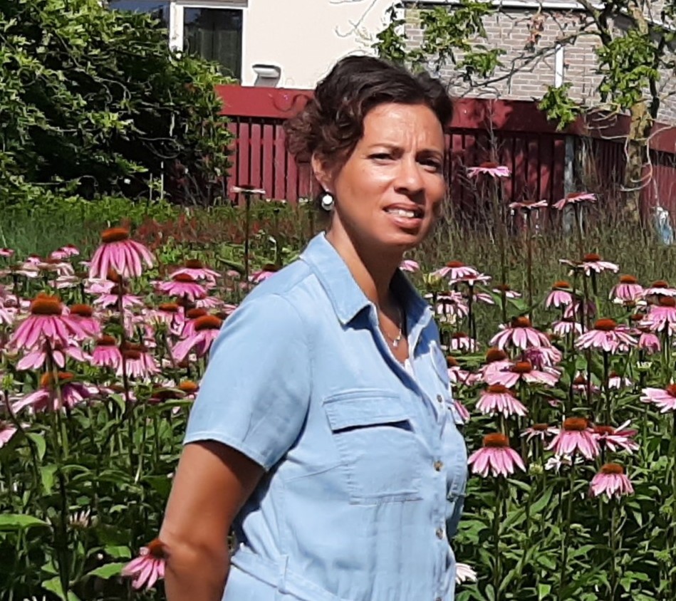 Ingeborg-van-Immeren_hospice-dignitas_portret-(3).jpg Ingeborg-van-Immeren_hospice-dignitas_portret-(3).jpg
